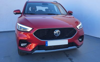MG ZS (2023)