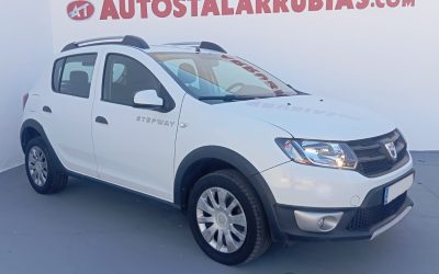 Dacia Sandero Stepway (2015)