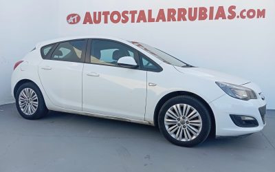 Opel Astra (2015)